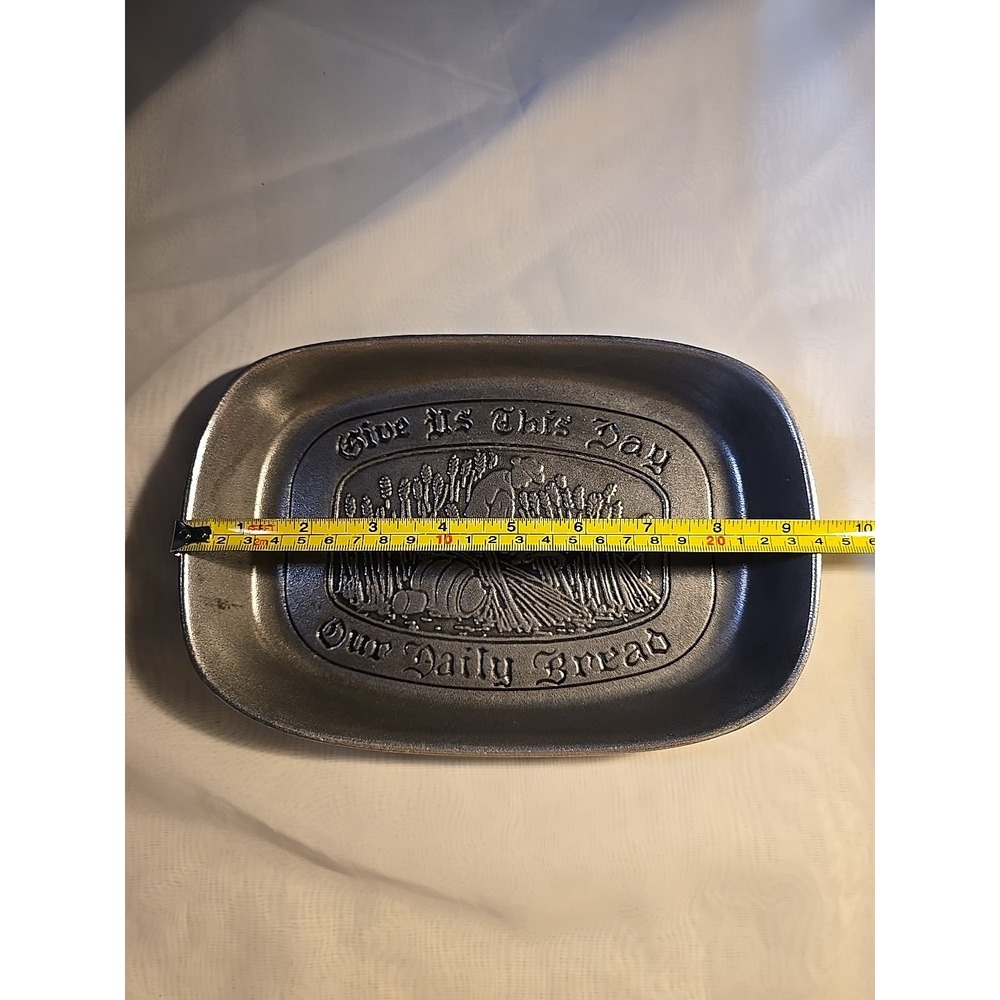 Vintage Wilton Pewter Style Bread Plate "Give Us This Day Our Daily Bread" USA - Picture 4 of 5